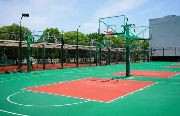篮球场施工